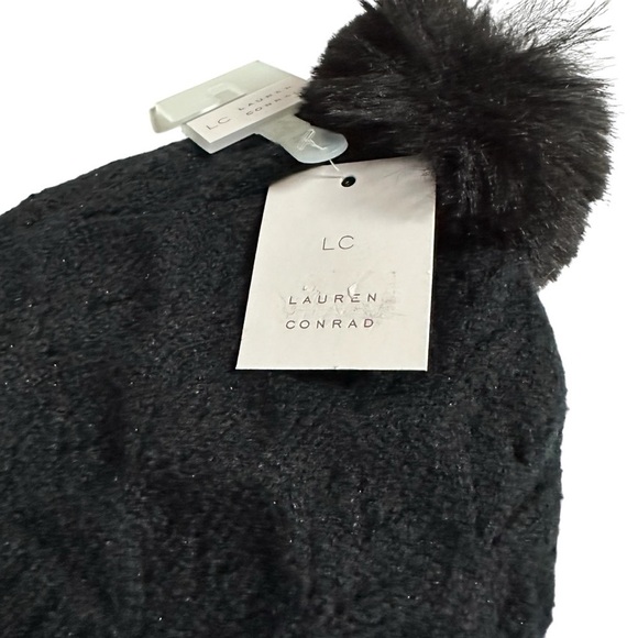 Womens LC Lauren Conrad Black Winter Hat with Pom - Picture 4 of 10